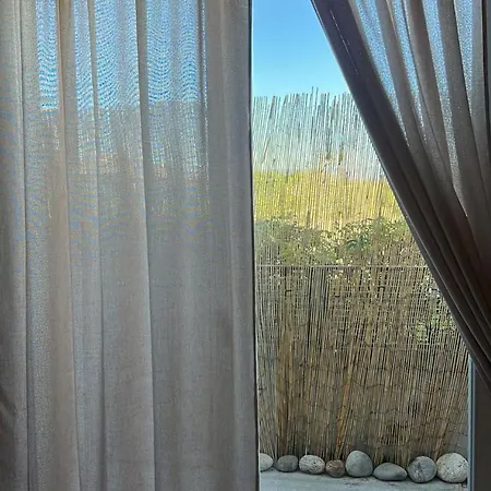 Charming With Terrace And Parking In * Carcassonne